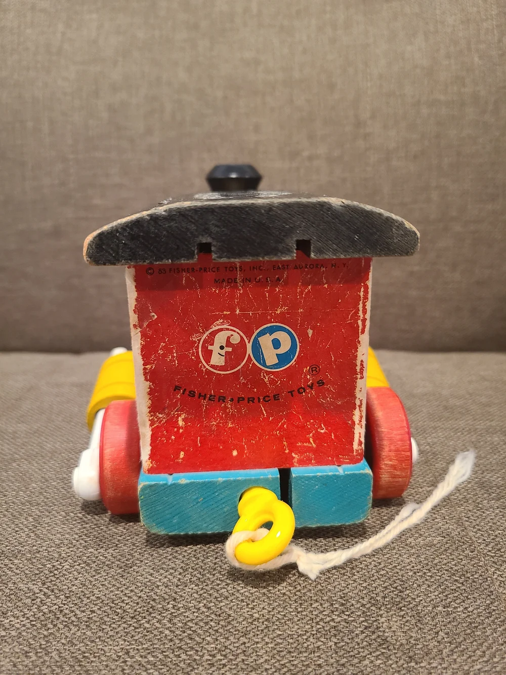 Vintage - Fisher Price - HUFFY PUFFY 999 - Wood Train Engine